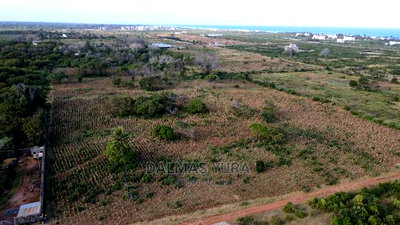 2 Acres 3rd Row Phase Land - Image 6