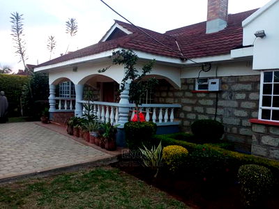 5bdrm Bungalow in Eldoville, Kapsoya for Sale - Image 5