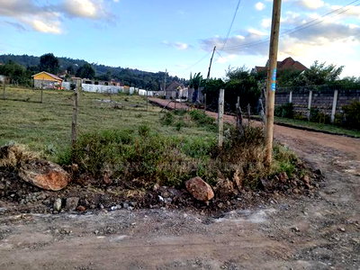 Very Distressed Sale! 50 by 100 Plot in Kibiko, Ngong Gated Comnty - Image 3