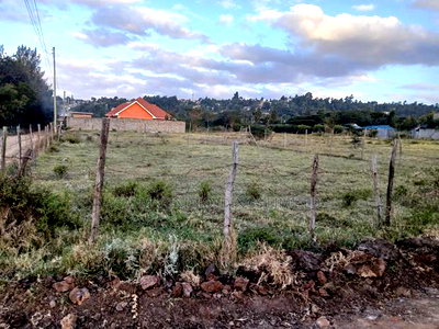 Very Distressed Sale! 50 by 100 Plot in Kibiko, Ngong Gated Comnty - Image 2