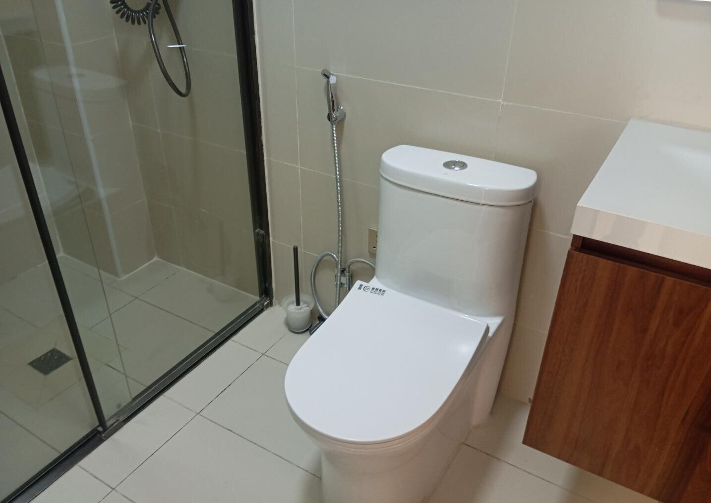 3BR Duplex with Smart Home Tech & Heated Pool - Westlands