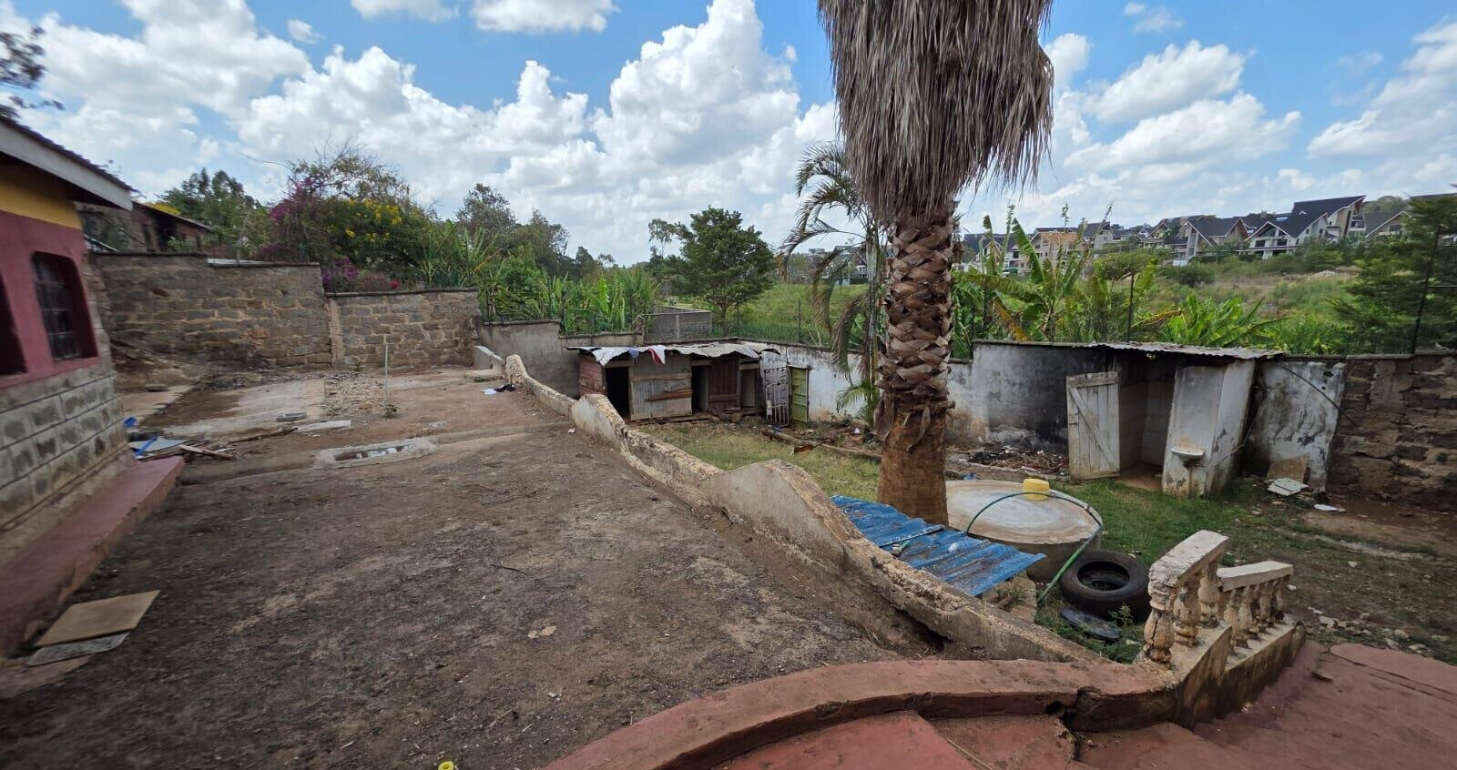 7-Bed Maisonette on ½ Acre with Highway Access - Mugutha, Ruiru