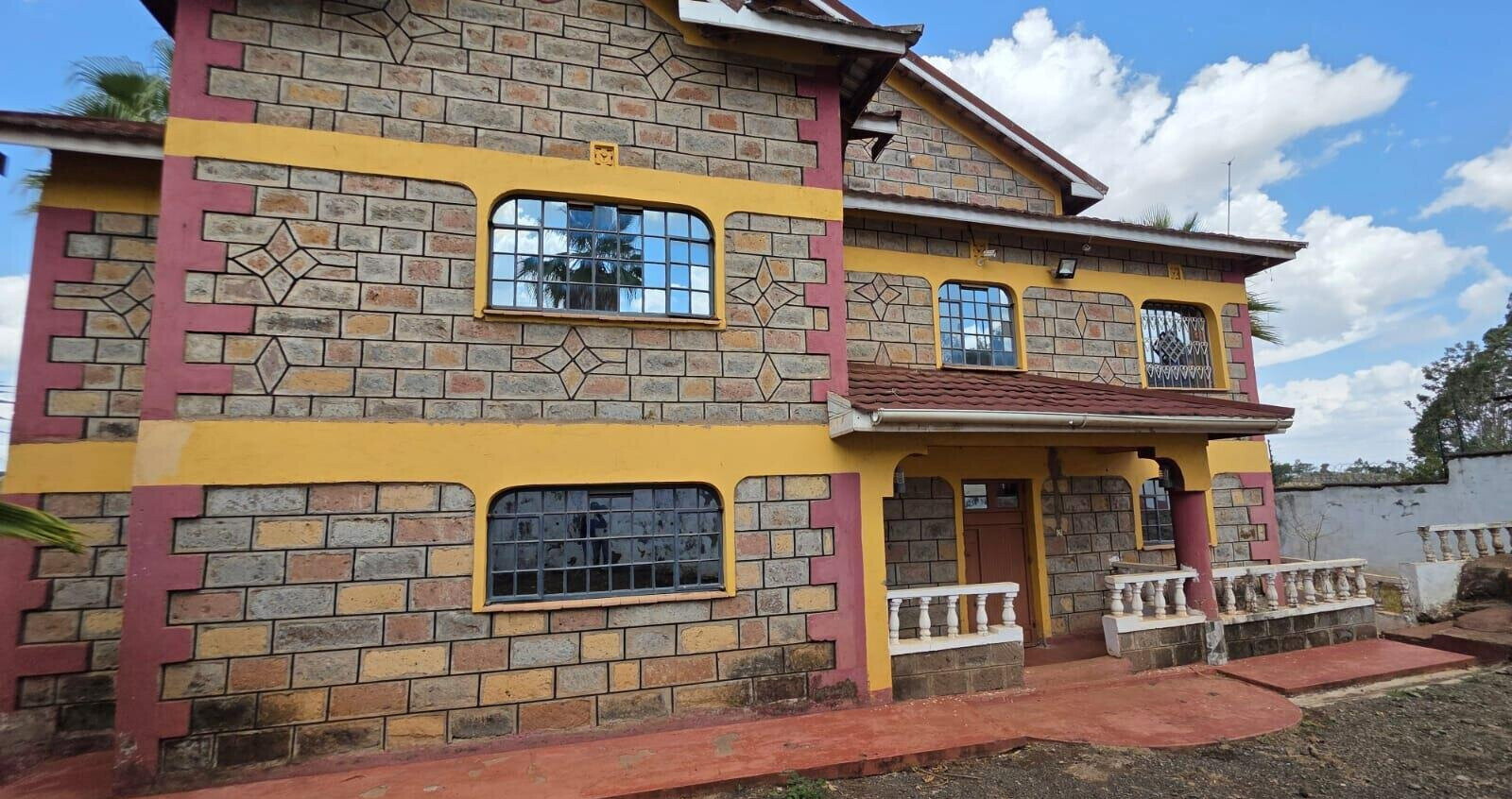 7-Bed Maisonette on ½ Acre with Highway Access - Mugutha, Ruiru