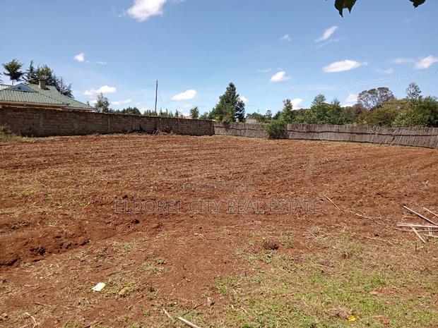 1/4 Plot Ilula 500m From Tarmac