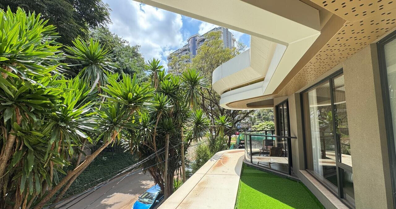 4BR + DSQ with Heated Pool & Cinema - Muthangari
