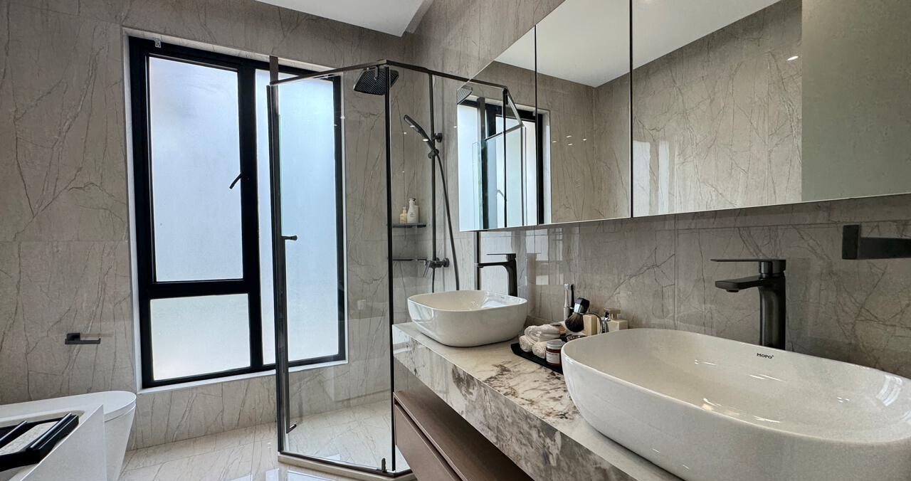 4BR + DSQ with Heated Pool & Cinema - Muthangari