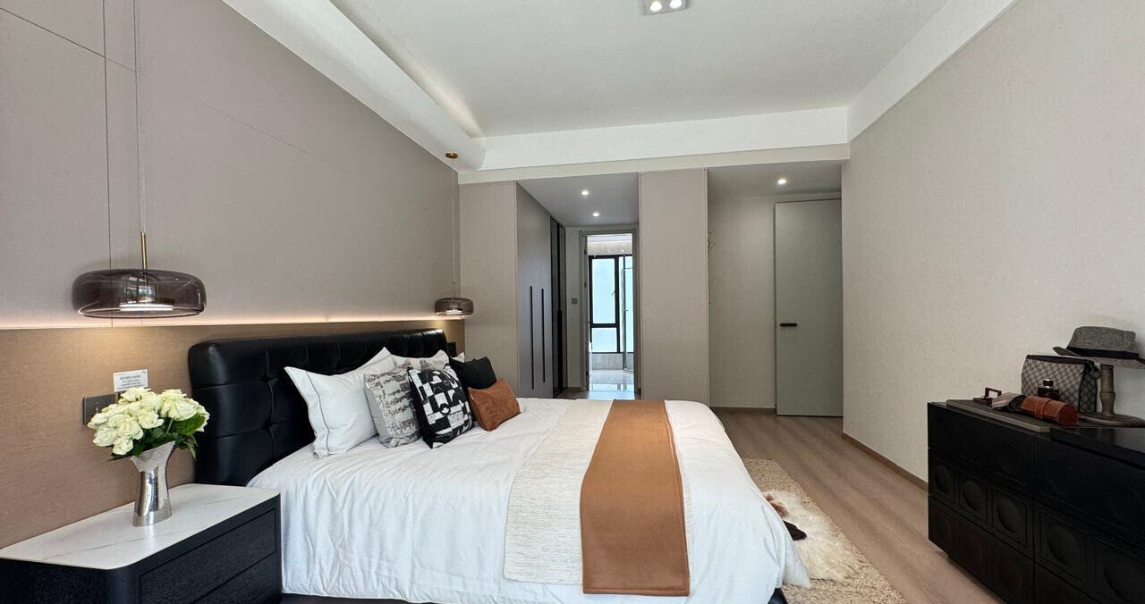 4BR + DSQ with Heated Pool & Cinema - Muthangari