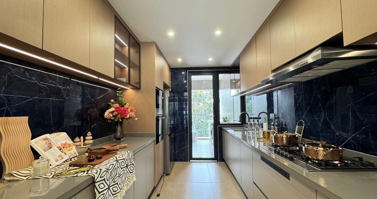 4BR + DSQ with Heated Pool & Cinema - Muthangari