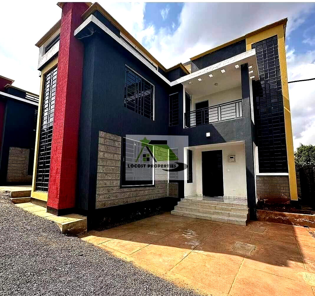 4BR Townhouse with Rooftop Space & Ensuites - Gikambura