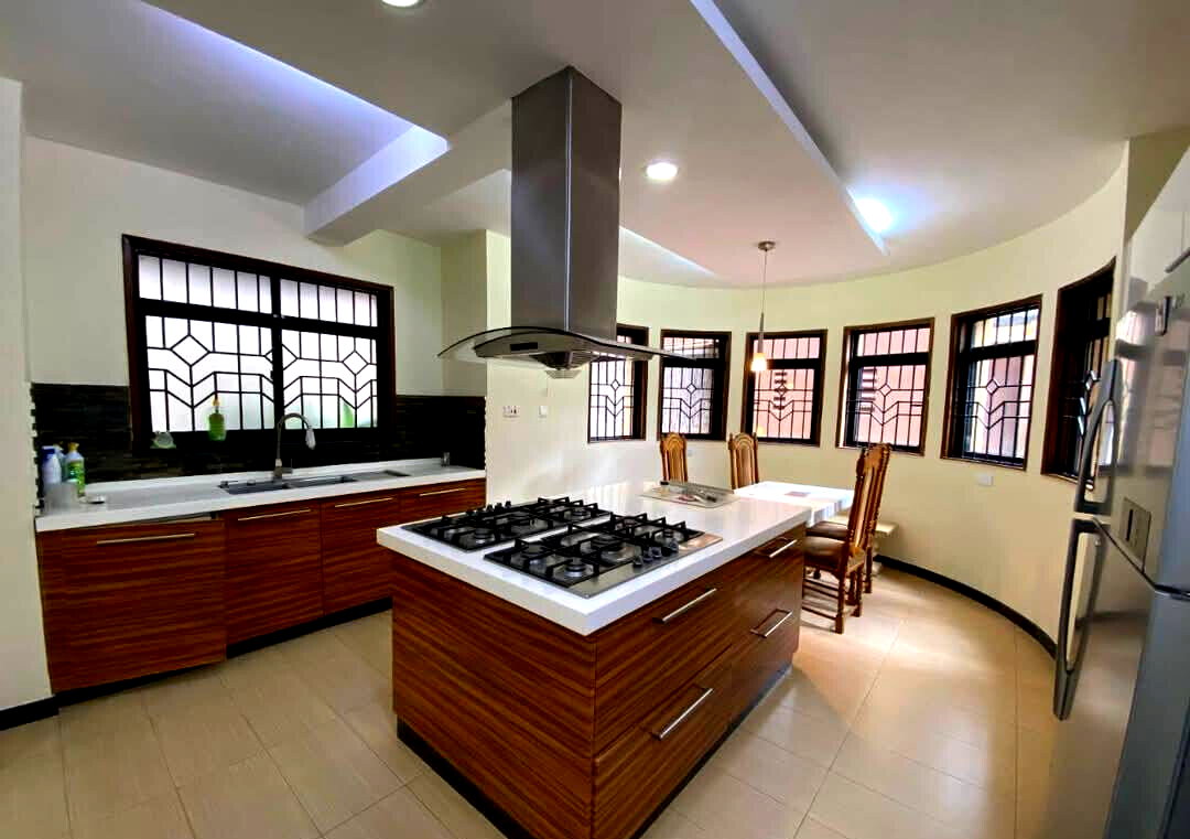 5-Ensuite Townhouse with Generator & Borehole - Loresho