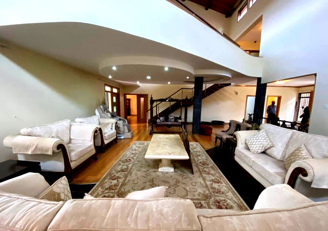 5-Ensuite Townhouse with Generator & Borehole - Loresho