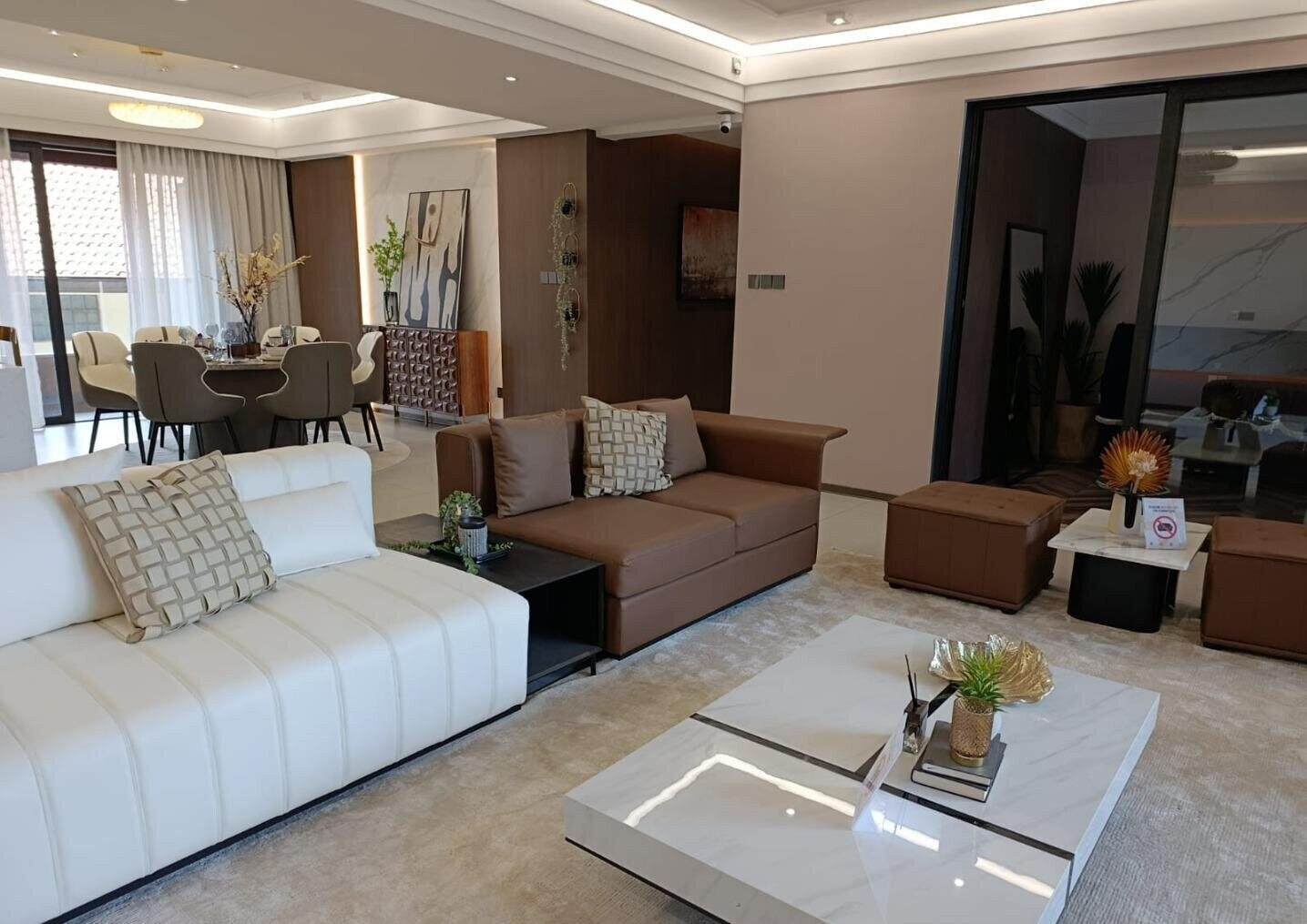 5BR All-Ensuite with Private Office & Heated Pool - Kilimani