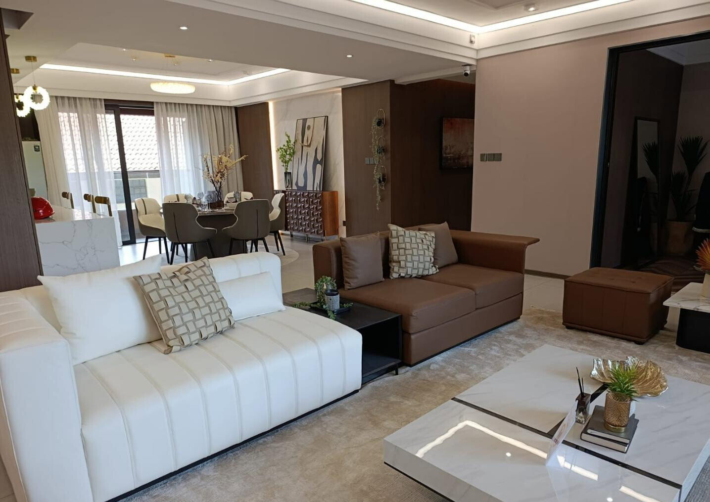 5BR All-Ensuite with Private Office & Heated Pool - Kilimani