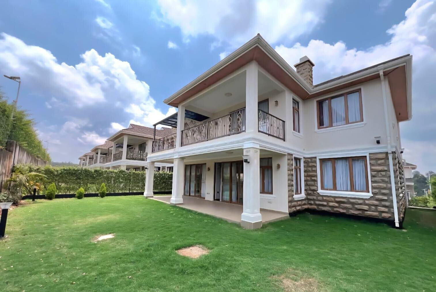 4BR All-Ensuite Townhouse on Migaa Golf Course - Ridgeways