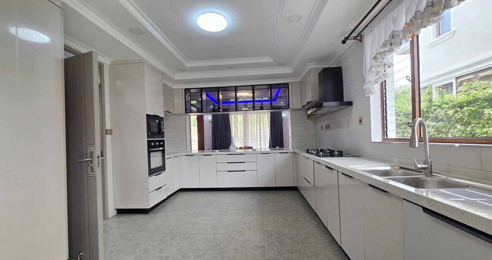 4BR All-Ensuite Townhouse on Migaa Golf Course - Ridgeways