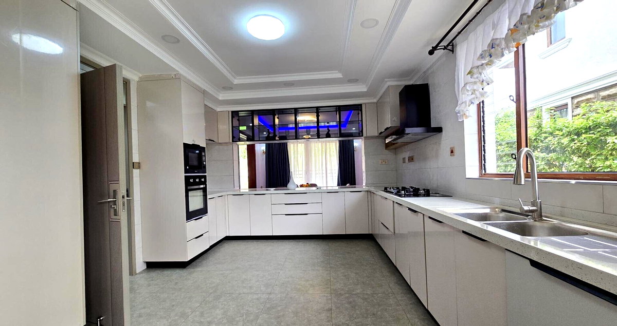 4BR All-Ensuite Townhouse on Migaa Golf Course - Ridgeways