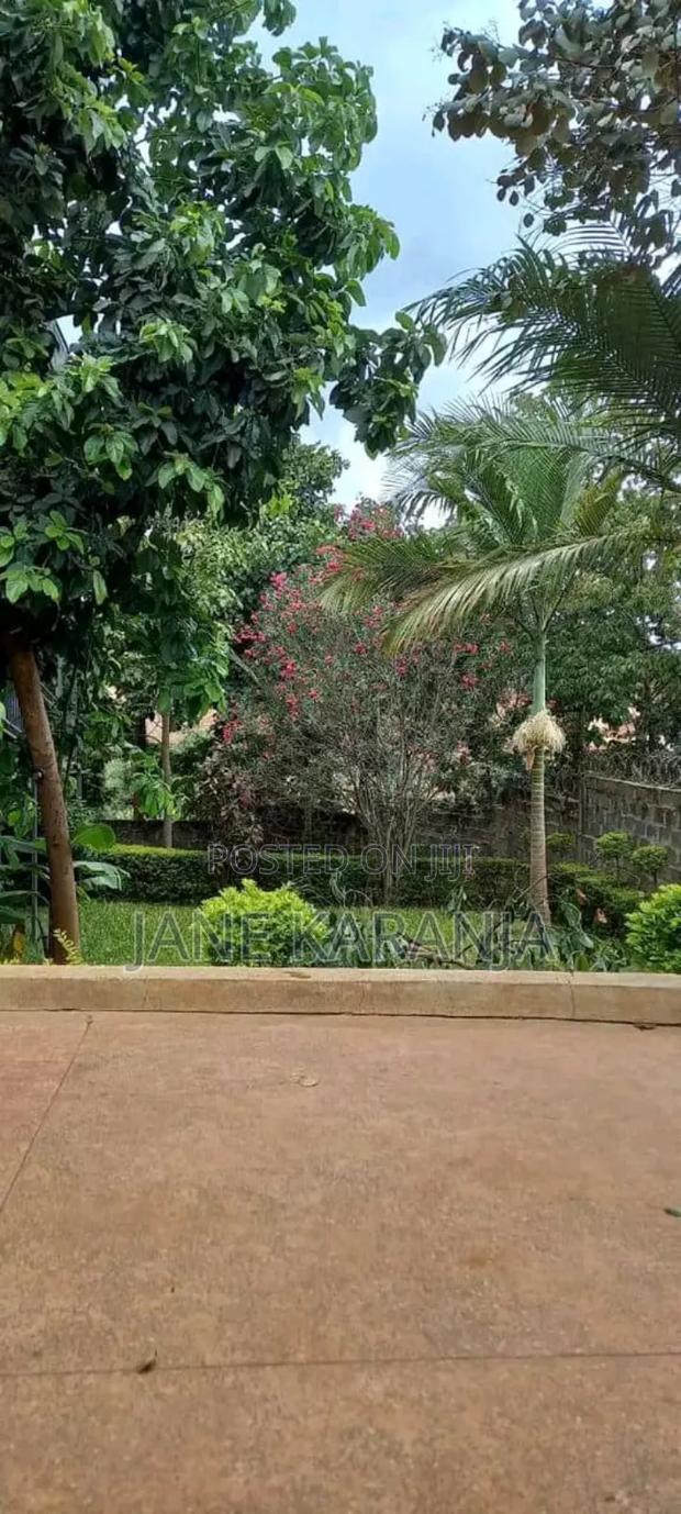 Commercial Building for Sale in Marurui/ Thome Estate 150m