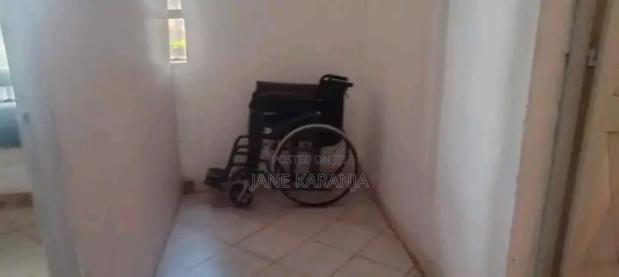 Commercial Building for Sale in Marurui/ Thome Estate 150m