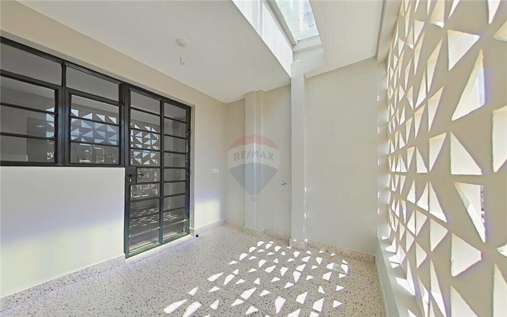 4BR Nature-Integrated Townhouse with Courtyards - Kitengela