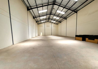KSh 34.3M Godown with Parking