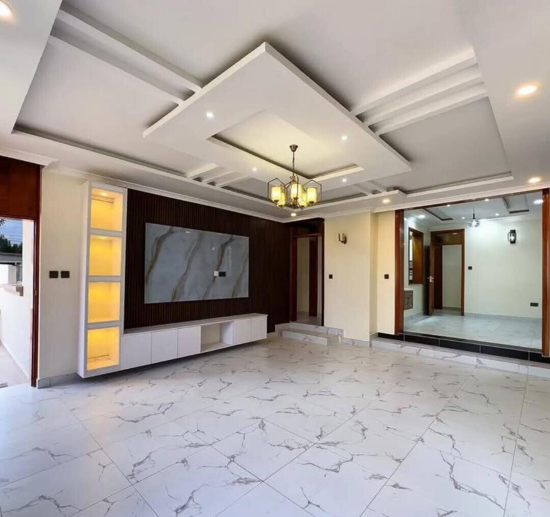 4BR All Ensuite Townhouse with Office & Rooftop Terrace - Kahawa West
