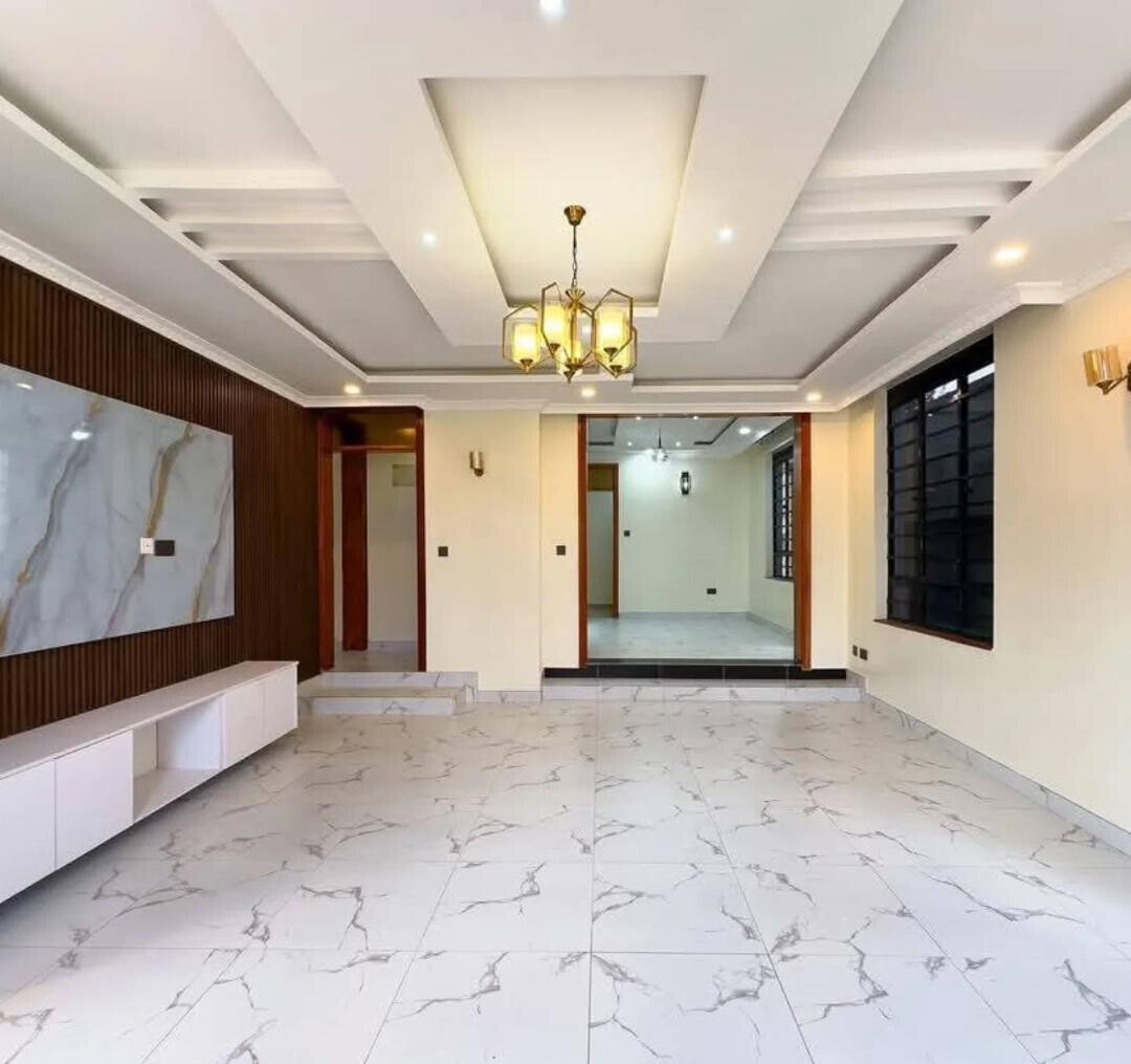 4BR All Ensuite Townhouse with Office & Rooftop Terrace - Kahawa West