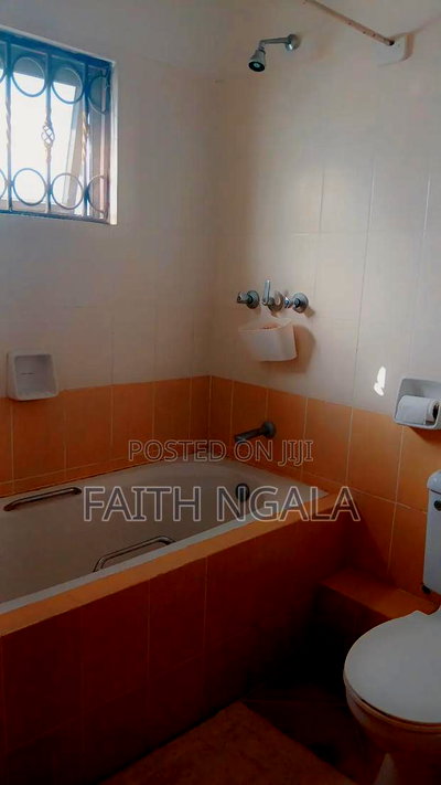 3bdrm Apartment in Nyali for sale - Image 11