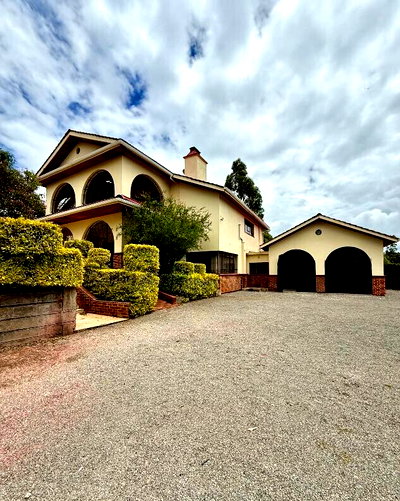 5BR Mansion with Garden on 1 Acre