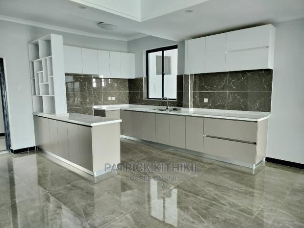 3bdrm Apartment in Zanzi Court, Kilimani for sale