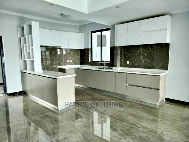 3bdrm Apartment in Zanzi Court, Kilimani for sale