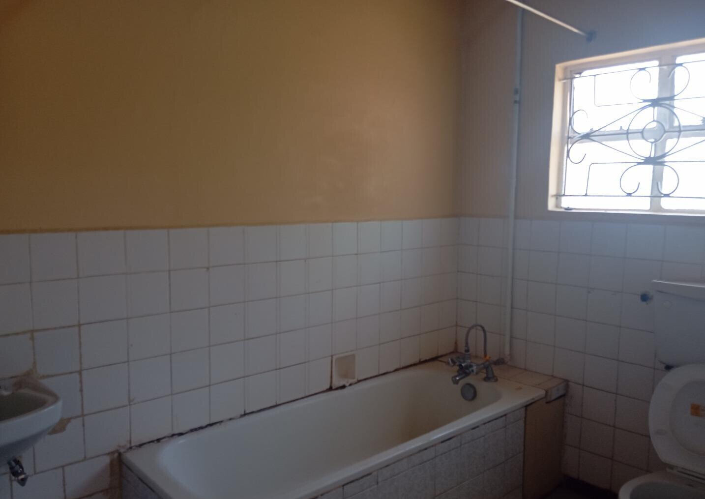 5BR Bungalow with Garden for KSh 130K