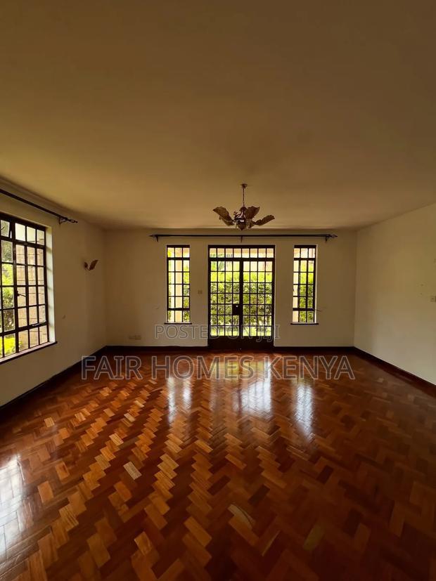 4bdrm Townhouse / Terrace in Kabasiran Avenue, Lavington for rent
