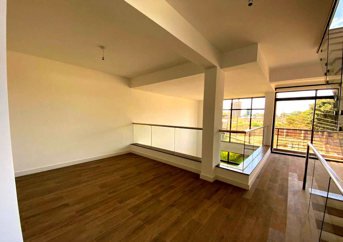 4-Ensuite Townhouse with Pool & DSQ in Loresho Gated Community