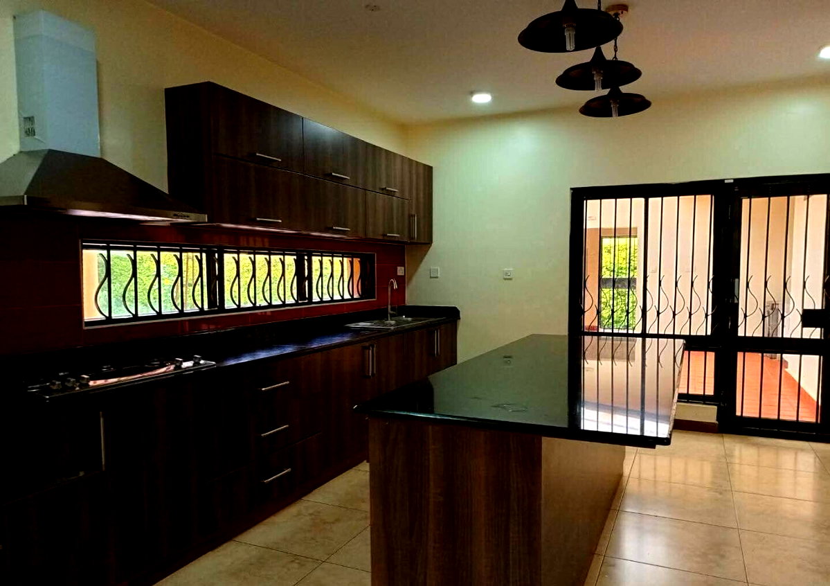 Spacious 5BR Garden Home at KSh 450K