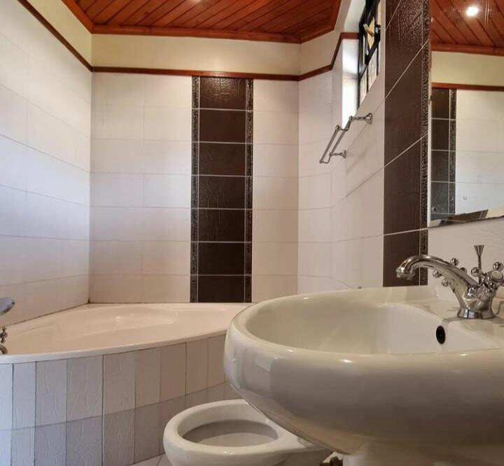 5BR Garden Home at KSh 300K