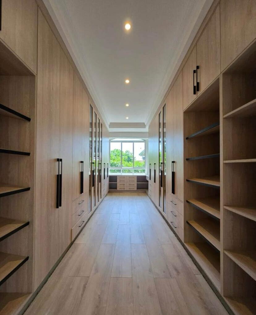 6BR All-Ensuite Townhouse with Two Pools – Kyuna, Nairobi