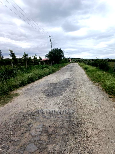 10 Acres in Isinya-Kiserian Pipeline Road - Image 9
