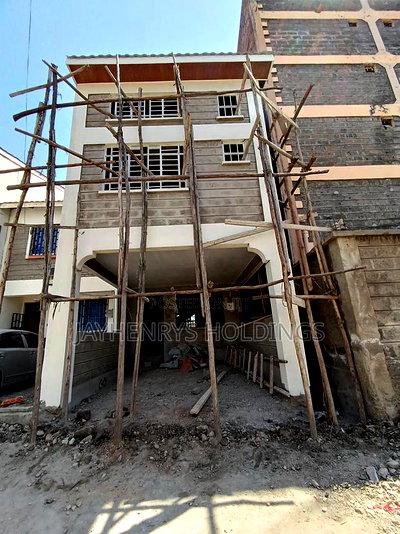 5bdrm House in Kamakis for sale - Image 2