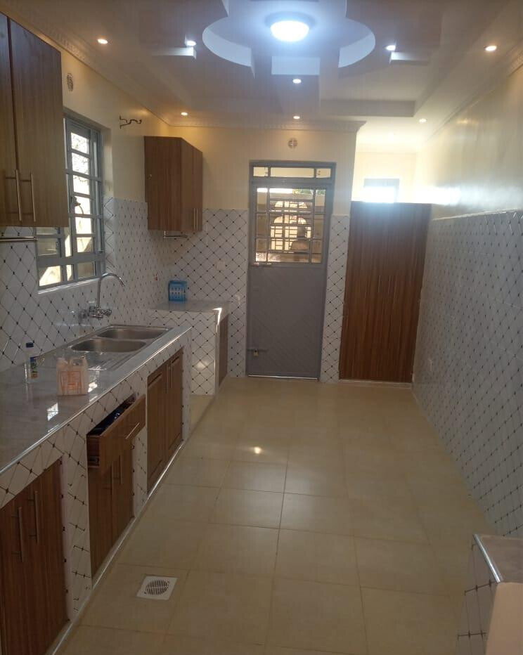 3BR Bungalow Townhouse on 40x60 Plot - Kimbo, Ruiru