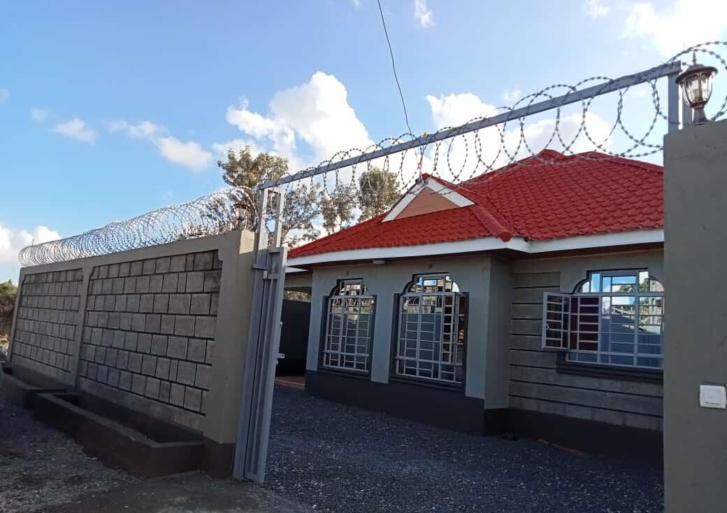 3BR Bungalow Townhouse on 40x60 Plot - Kimbo, Ruiru