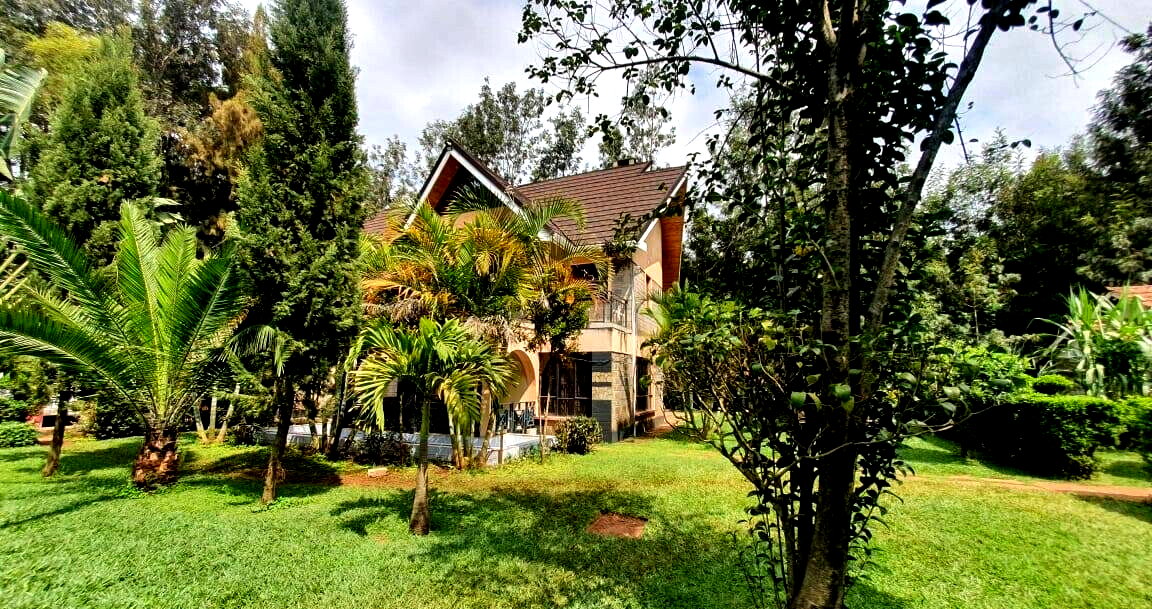 Modern 4-Ensuite Home on Over Half-Acre with DSQ – Karen Near Galleria