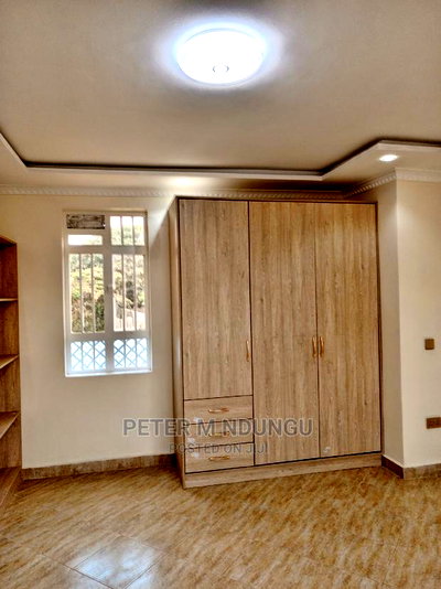 6bdrm Maisonette in Membley Estate for sale - Image 15