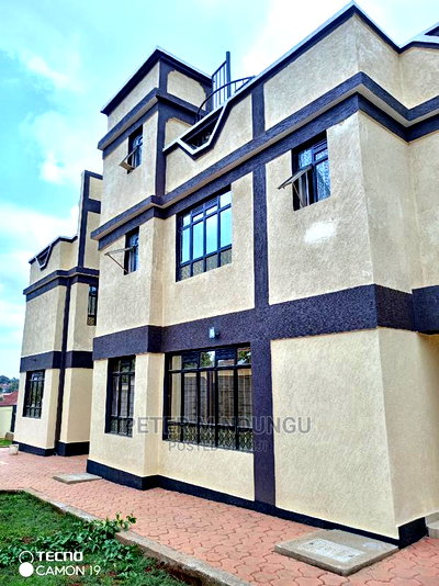 6bdrm Maisonette in Membley Estate for sale - Image 2