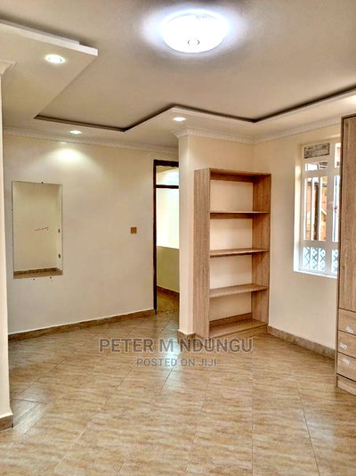 6bdrm Maisonette in Membley Estate for sale - Image 13