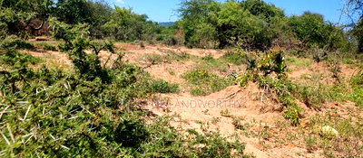 Embu County, Mutuobare,3 Acres Residential/Commercial - Image 12