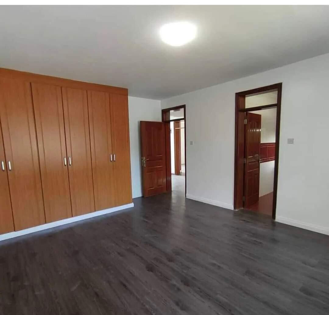 4BR Townhouse with Garden in Kilimani
