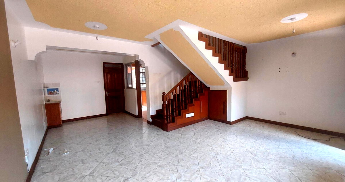 Remodeled 3BR Townhouse with Guest Room & DSQ - South C
