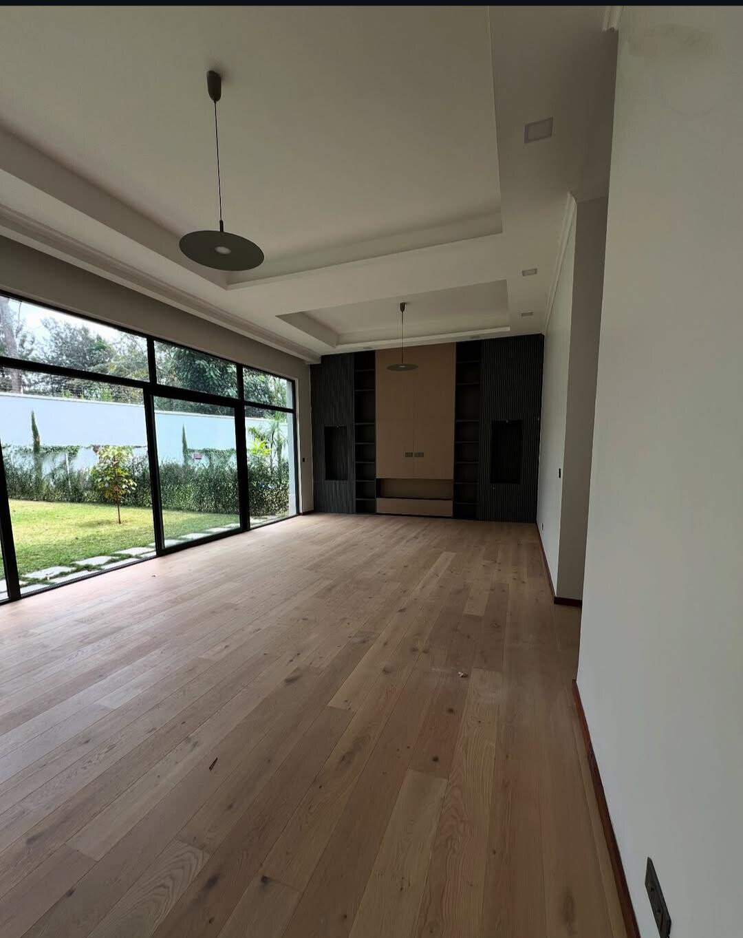 5-Ensuite Townhouse with Private Garden in Secure Lavington Estate