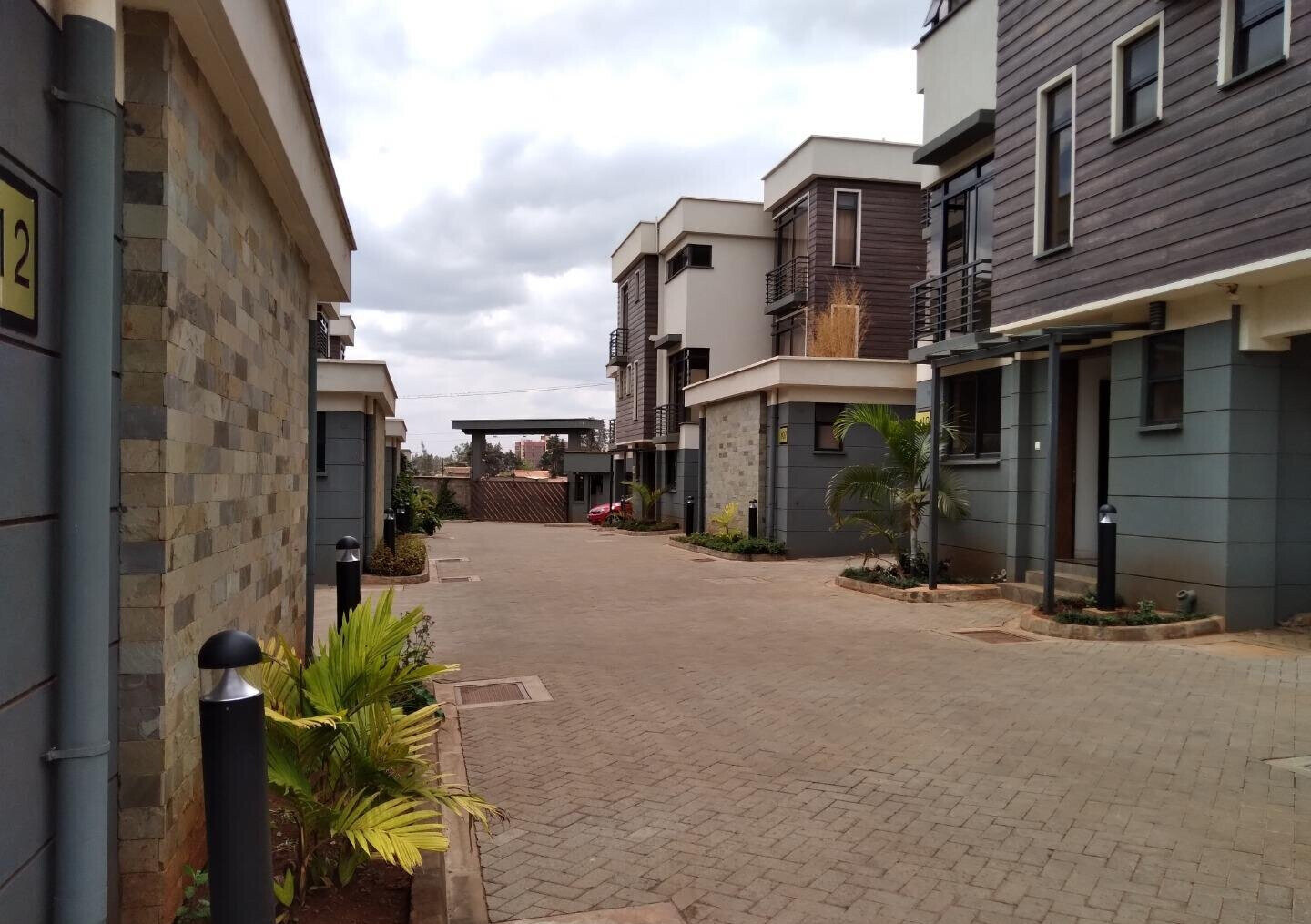 Brand New 4BR Townhouse with Pool & Gym - Loresho