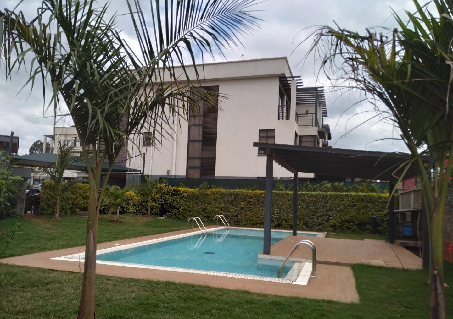 Brand New 4BR Townhouse with Pool & Gym - Loresho